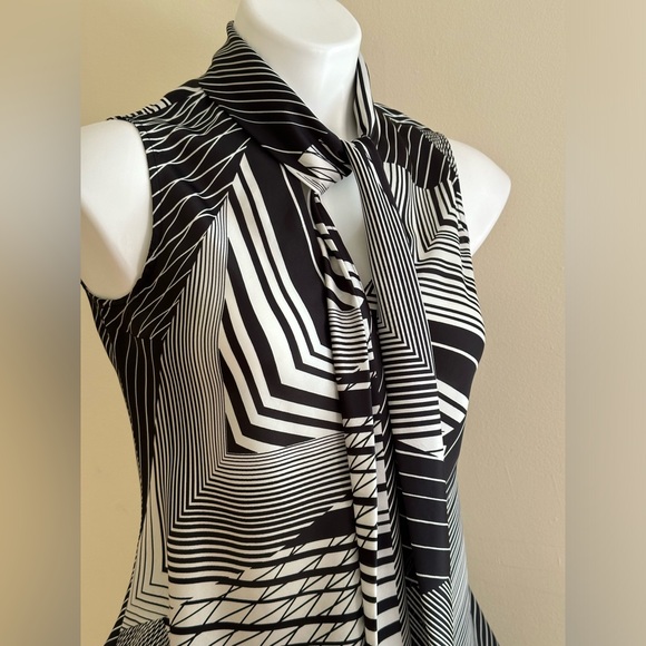 Kasper Separates Black & White Satin Zigzag Lines With Tie In Front Sz S - Picture 1 of 8